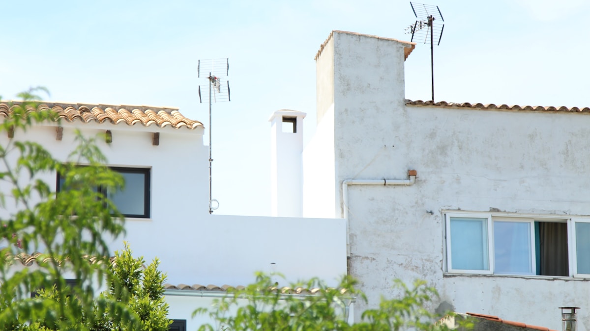 Checklist para bajar la factura de la luz: lo que debes saber antes de instalar placas solares